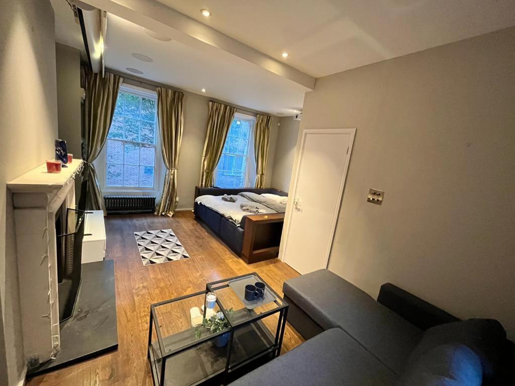 4 Floor Apartment In Covent Garden Londra Exterior foto